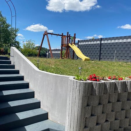 Schoene Grosse Ferienwohnung Im Mittelrheintal Nahe Loreley Bornich Exteriör bild